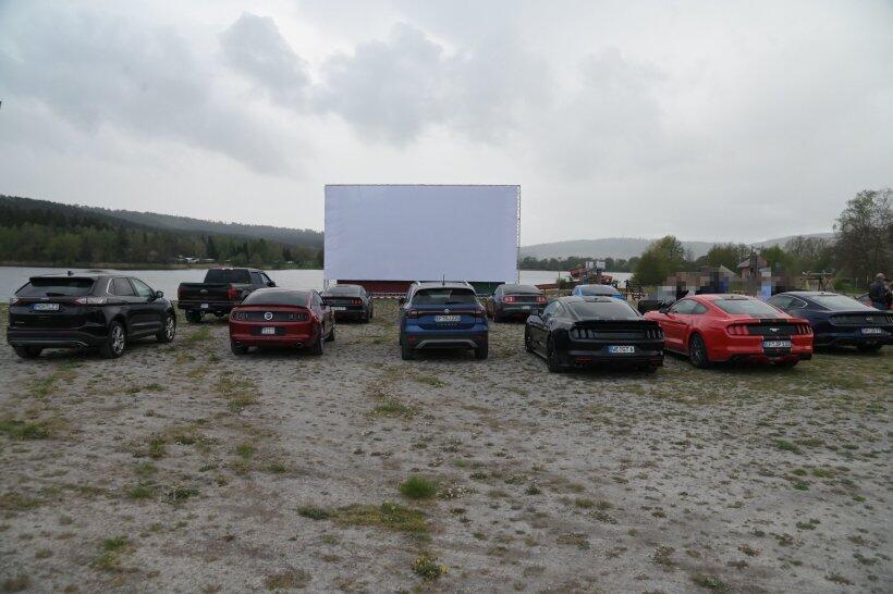 Di Tengan Corona , Provinsi Thuringia Jerman Memperkenalkan Bioskop Drive-In.