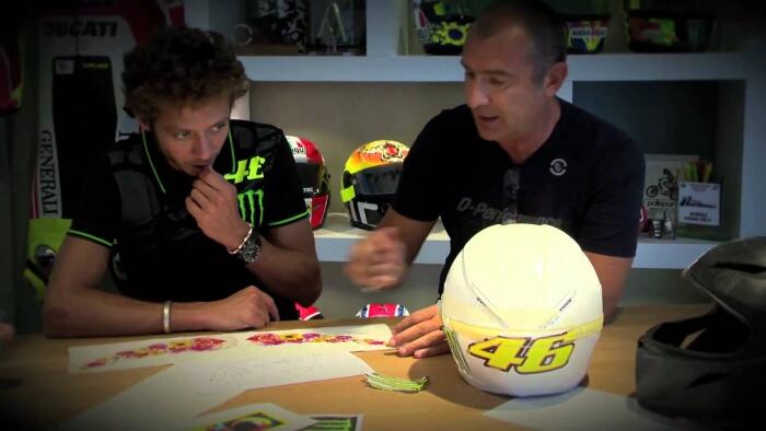 DRUDI PERFORMANCE DESAINER HELM VALENTINO ROSSI