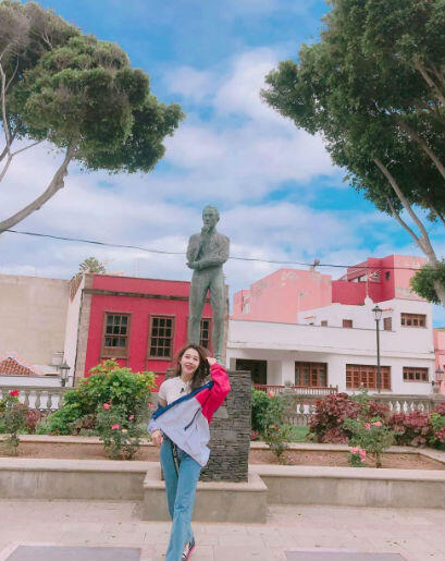 9 OOTD Eunji Apink Yang Pas Banget Buat Hangout