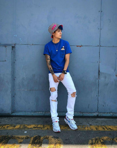 9 Inspirasi OOTD Boyish Ala Idol Korea, Cocok Buat Si Cewek Tomboy!