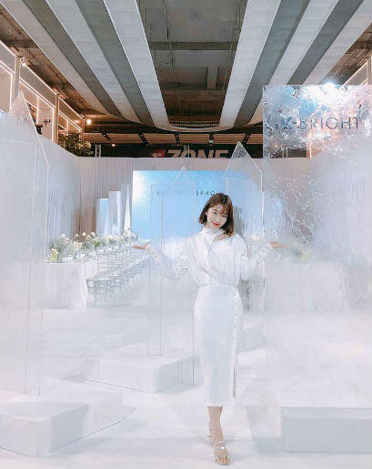 10 Inspirasi White Dress Ala Sunny Dahye Yang Feminin Banget