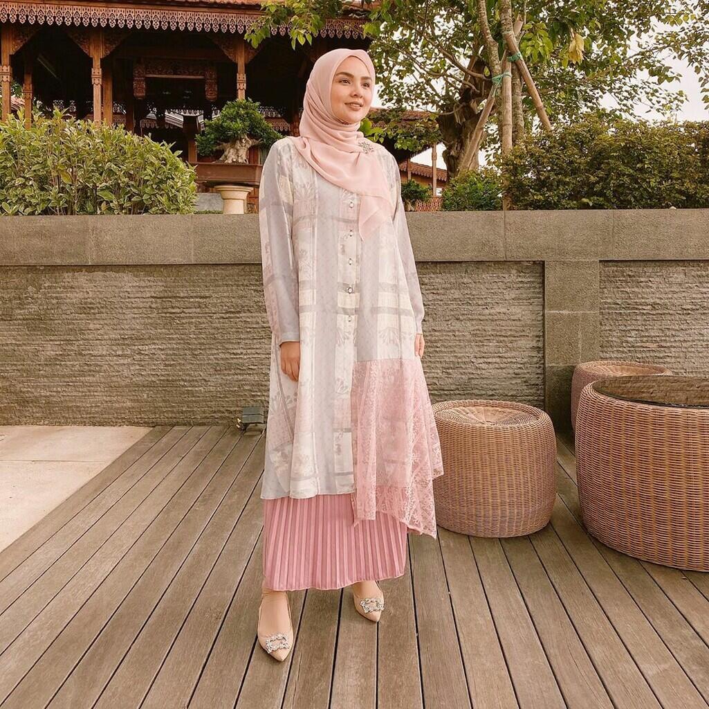 Inspirasi Mix and Match Baju Lebaran Saat Harus #DiRumahAja
