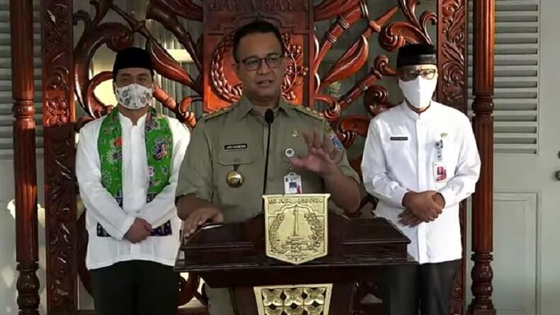 Anies Baswedan Apresiasi Warga yang Disiplin Tetap di Rumah