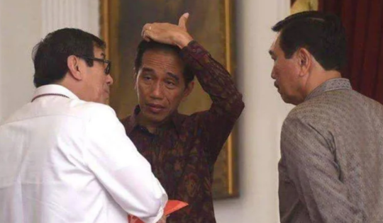 Jokowi Kesal Prosedur Penyaluran Bansos Tunai Berbelit-belit

