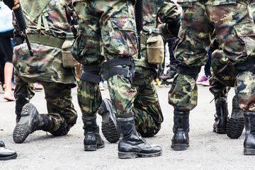 Istri TNI Kritik Presiden, Suami Kena Sidang Militer