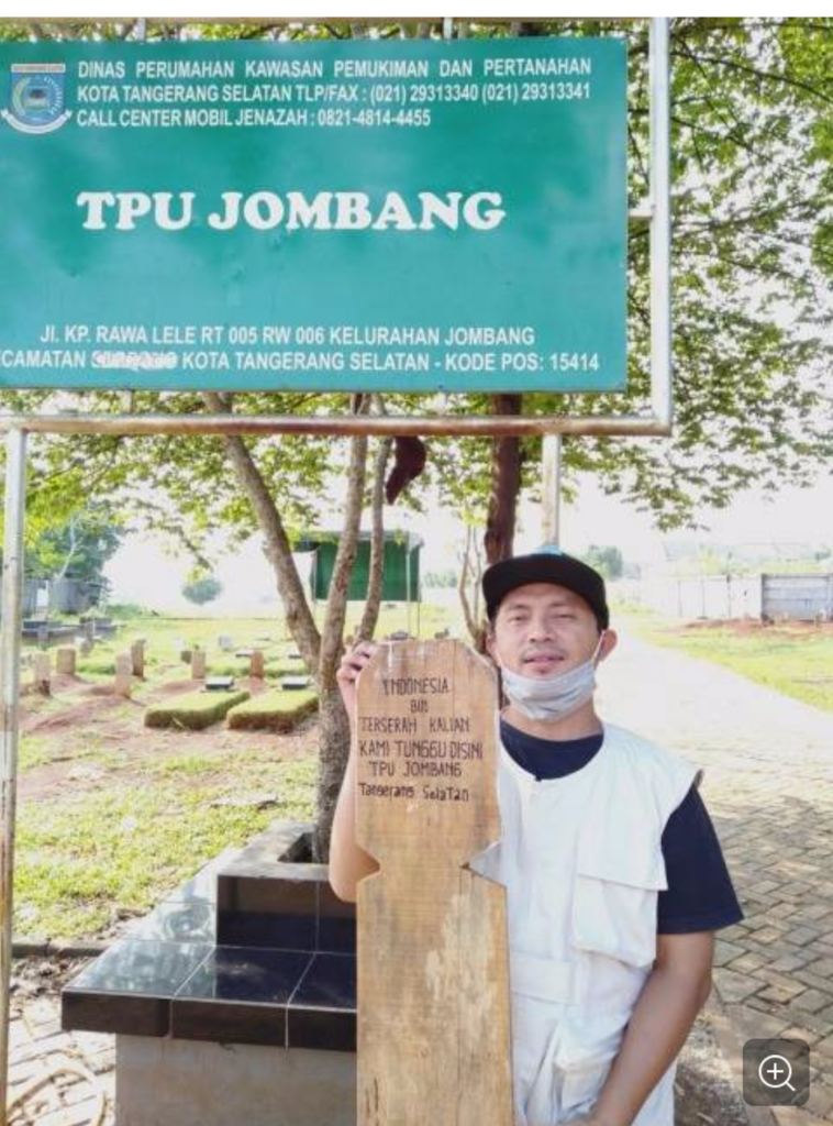 Viral Papan Nisan &quot;Indonesia bin Terserah Kalian&quot; di TPU Jombang, Tangsel