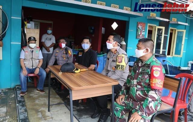 Viral..! Bantu Warga dari Hasil Ternak Koi, Brigadir Riko Andriana Dapatkan Apresiasi