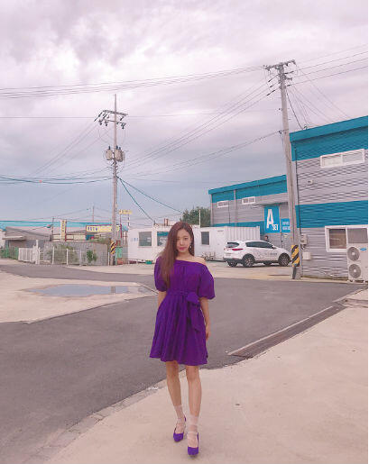 9 Inspirasi OOTD Namjoo A-Pink, Cocok Jika Kamu Ingin Tampil Feminin