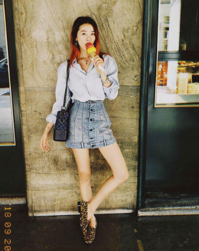 10 Trik OOTD Casual Ala Model Korea Irene Kim, Berani Coba?