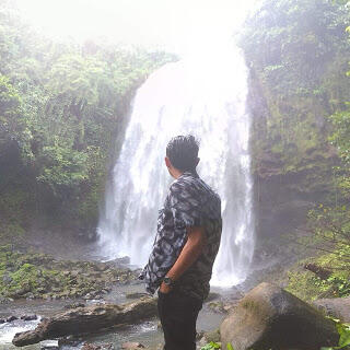 Salah Jantur Inar satu air terjun tertinggi di Kabupaten Kutai Barat Kalimantan imur