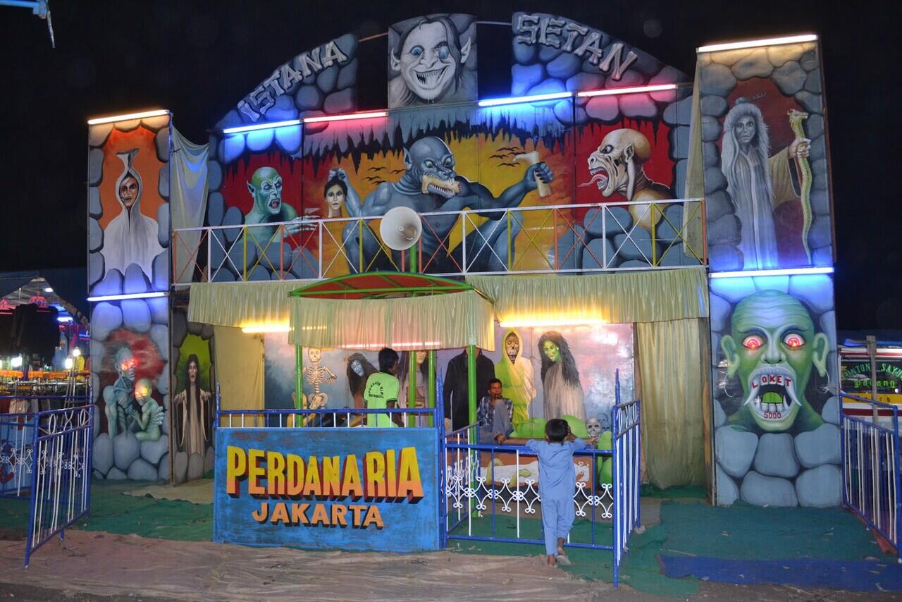 Pasar Malam, Hiburan Rakyat yang kita kangenin di masa covid-19 ini