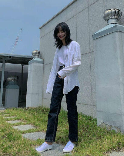 10 OOTD Kasual Ala Som Hye In Eks Idol School, Effortless Banget!