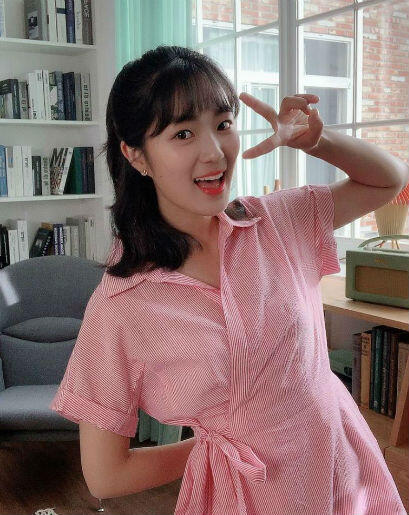 10 OOTD Kasual Ala Kim Hye Yoon, Pemeran Ye Seo Di KDrama SKY Castle