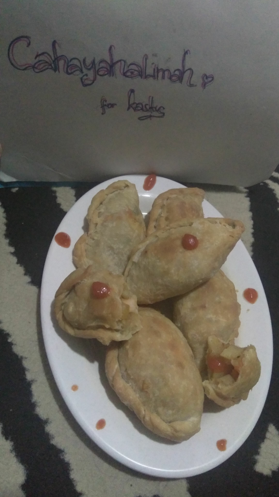 Jalangkote Cemilan di Hari Raya Idul Fitri, Eits .... Jangan Dibully!