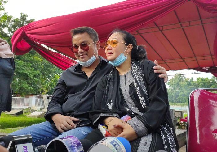 Merinding, 3 Bulan Sebelum Meninggal, Ayah Artis Ini Jadi Mualaf Agar Bisa Didoakan