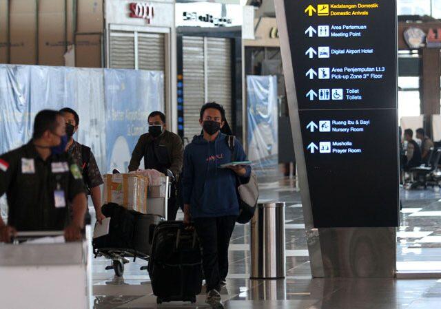 Pendatang Masuk Jakarta dengan Transportasi Udara Wajib Miliki SIKM