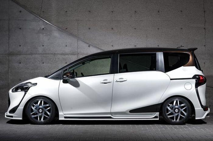 Toyota Sienta 2020