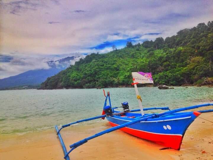 Pulau Mengkudu dan Batu Lapis - Surganya Bahari Lampung Selatan