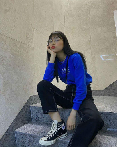 OOTD Kim Doyeon Weki Meki, Referensi Buat Kamu Yang Bertubuh Semampai