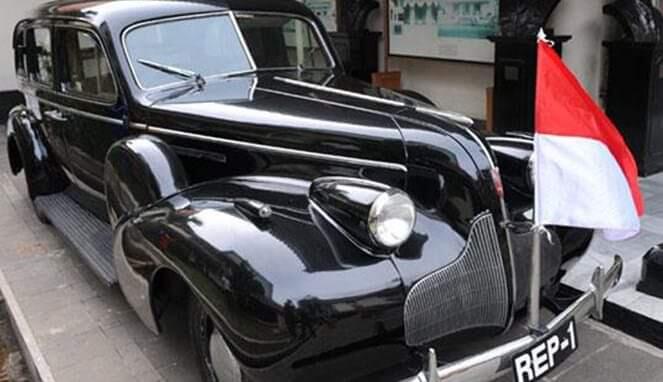 MOBIL PERTAMA BUNG KARNO TERNYATA MOBIL CURIAN