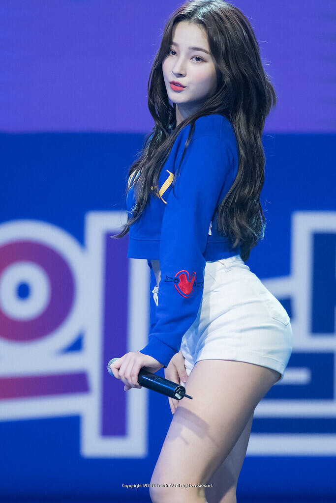 Bisa Bikin Basah!!!, 5 Member Girlband Kpop Ini Punya Pinggul Gede Gan