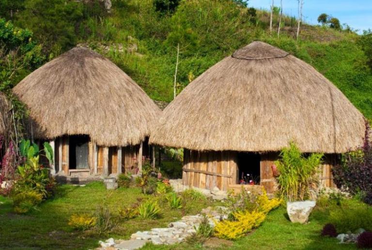 Mengenal Papua Barat Lebih Dekat, 5 Rumah Adat Indah Nun Mempesona!