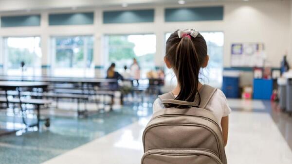 Dokter Ingatkan Ancaman Kluster Baru Corona Jika Sekolah Buru-buru Dibuka

