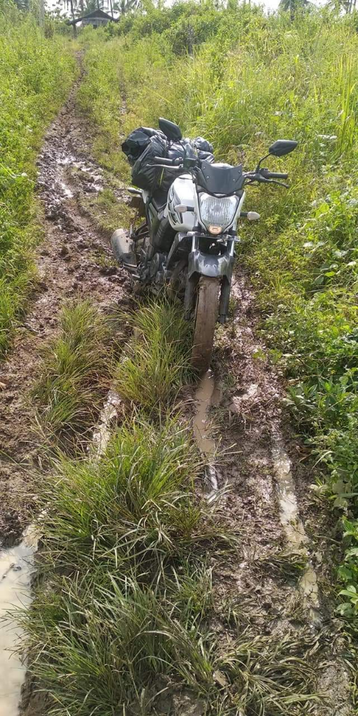 Menyedihkan, Potret Jalan di Cianjur Selatan Ini Bikin Kita Nyesek
