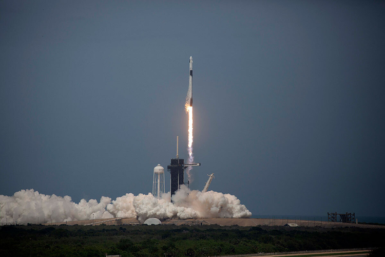 Elon Musk, SpaceX, dan Impiannya Membuat Koloni di Mars