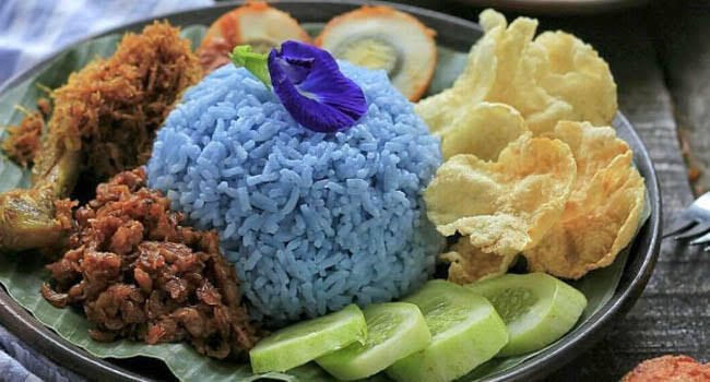 Bosan Makan Nasi Warna Putih? Tanaman Ini Bisa Ubah Warna Nasi Lebih Cantik