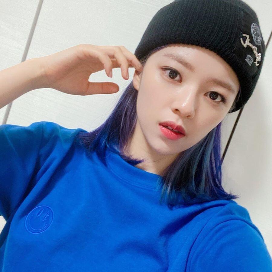 10 Artis K-Pop yang Punya Kulit Wajah Paling Bening Menurut Survei