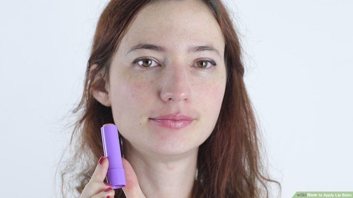 Keuntunagan yang Bisa Sista Dapatkan Saat Menggunakan Lip Balm Berwarna!