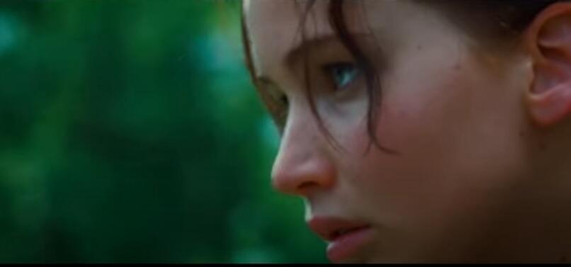 4 Foto Jennifer Lawrence dalam film The Hunger Games 2012