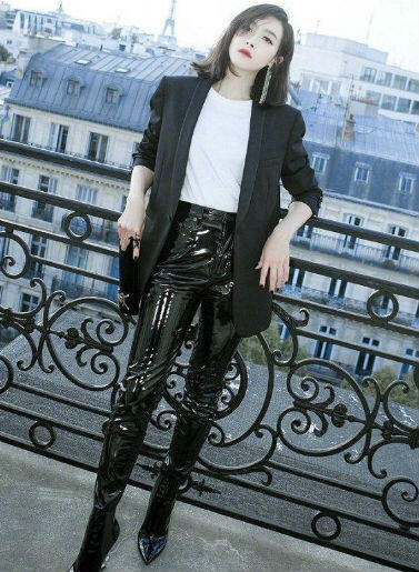 10 OOTD Chic Ala Victoria Song, Mantan Leader F(X) Yang Kian Ciamik