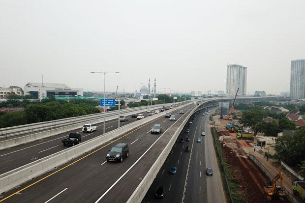 Malam Ini, Jalan Tol Jakarta-Cikampek Elevated Kembali Dibuka secara Bertahap