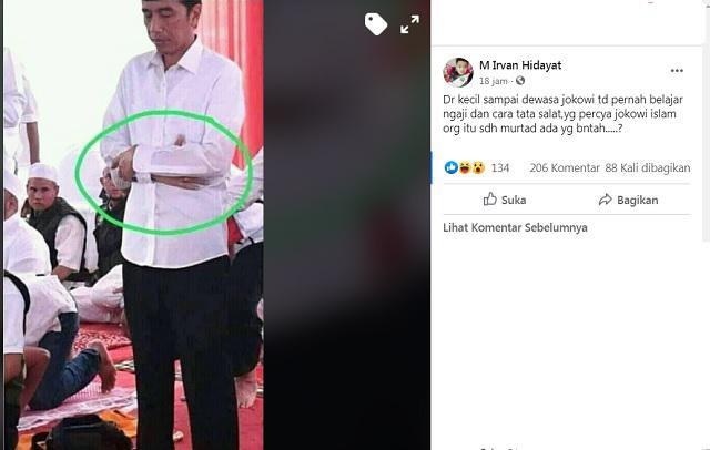 Jokowi Masuk Masjid Bersepatu &amp; Tak Tahu Cara Salat dengan Benar?