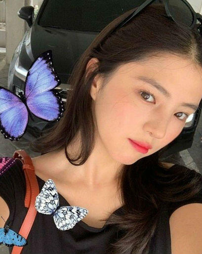 10 Bukti Kemiripan Han So Hee Dengan Song Hye Kyo, Bak Kakak Adik