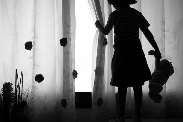 Seorang Ayah Setubuhi 2 Anak Tirinya hingga Hamil, Terbongkar Saat Ditanya Nenek