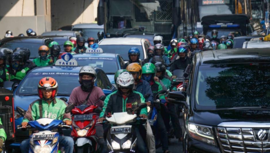 Tentukan Sikap Kalian, Setuju Atau Gak Setuju Soal Polemik Ganjil Genap untuk Motor?