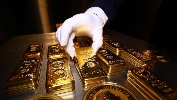 Harga Emas Kian Ambles, Ternyata Ini Pemicunya!
