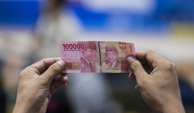 Mengapa Rupiah Menguat (Sementara)?