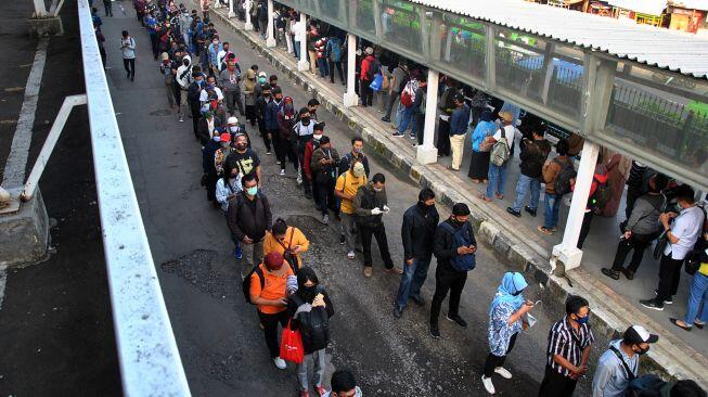 Penumpang KRL Jabodetabek Meningkat, Hari Ini Lebih dari 287 Ribu Orang

