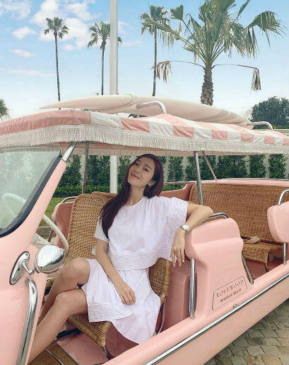11 Ide Mix And Match Dengan Atasan Putih Ala Jessica Jung