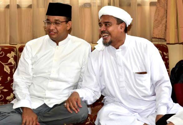 Koar-koar Kebangkitan Neo-PKI dari Tempat Persembunyiannya, Rizieq Dicibir Warganet