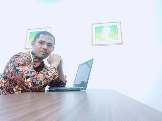 TANTANGAN SEKOLAH KEJURUAN DAN PELUANG DI ERA TEKNOLOGI INFORMASI