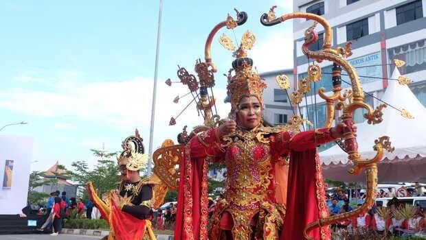 &#91;COC Reg. Batam&#93; Ingin Lihat Pameran Busana Berkelas Internasional? Ke Batam Saja!