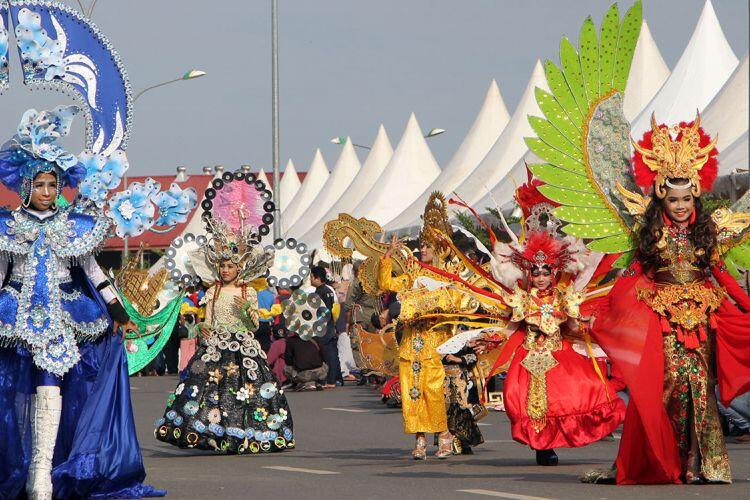 &#91;COC Reg. Batam&#93; Ingin Lihat Pameran Busana Berkelas Internasional? Ke Batam Saja!