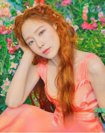 Penampilan 7 Leader Girlband Ini Bikin Penggemar Nggak Fokus