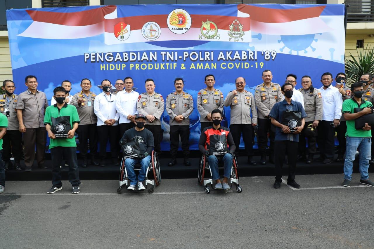 Alumni AKABRI 89 Distribusikan 22.550 Paket Sembako