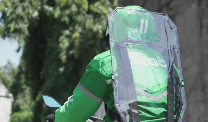 Grab Bagikan Ribuan Partisi kepada Mitra Driver di Era New Normal